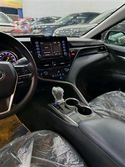 تۆیۆتا کامری